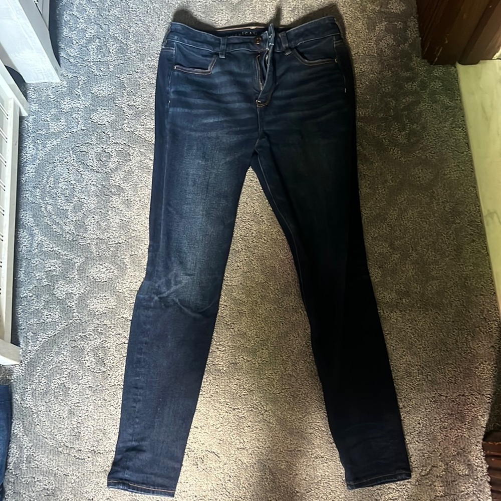 American Eagle Hi-Rise Jegging “The Dream Jean”